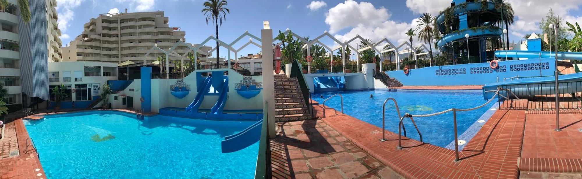 Benal Beach Suite Ii, Estudio Con Parque Acuatico Y Vistas Al Mar. بينالماذينا المظهر الخارجي الصورة