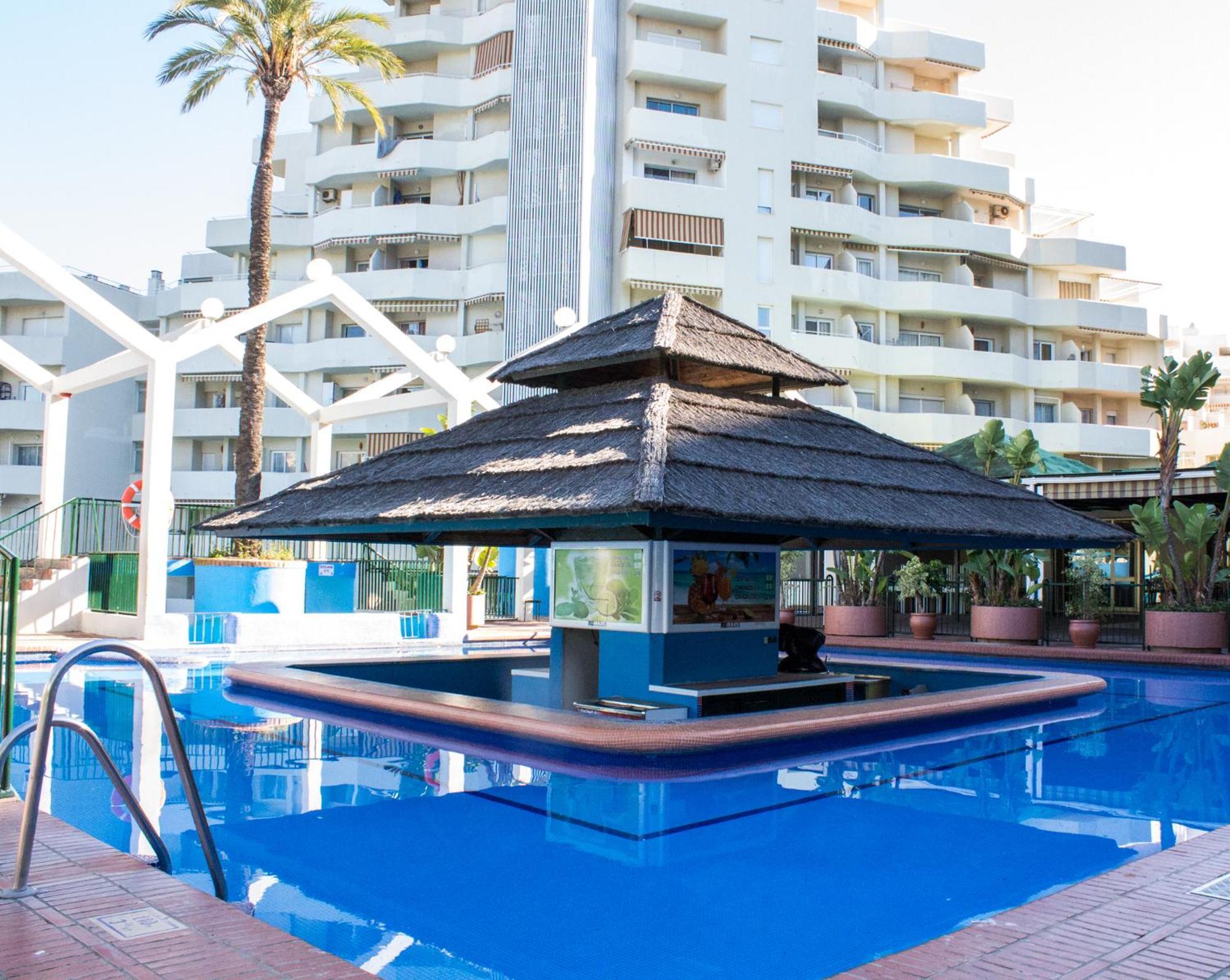 Benal Beach Suite Ii, Estudio Con Parque Acuatico Y Vistas Al Mar. بينالماذينا المظهر الخارجي الصورة