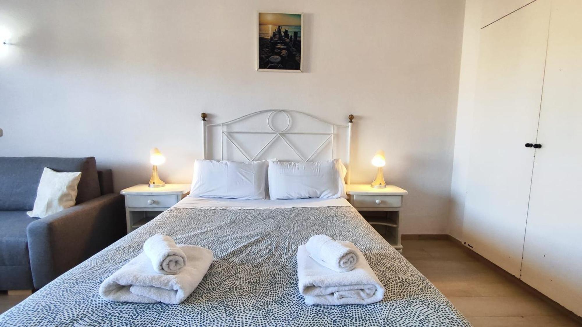 Benal Beach Suite Ii, Estudio Con Parque Acuatico Y Vistas Al Mar. بينالماذينا المظهر الخارجي الصورة